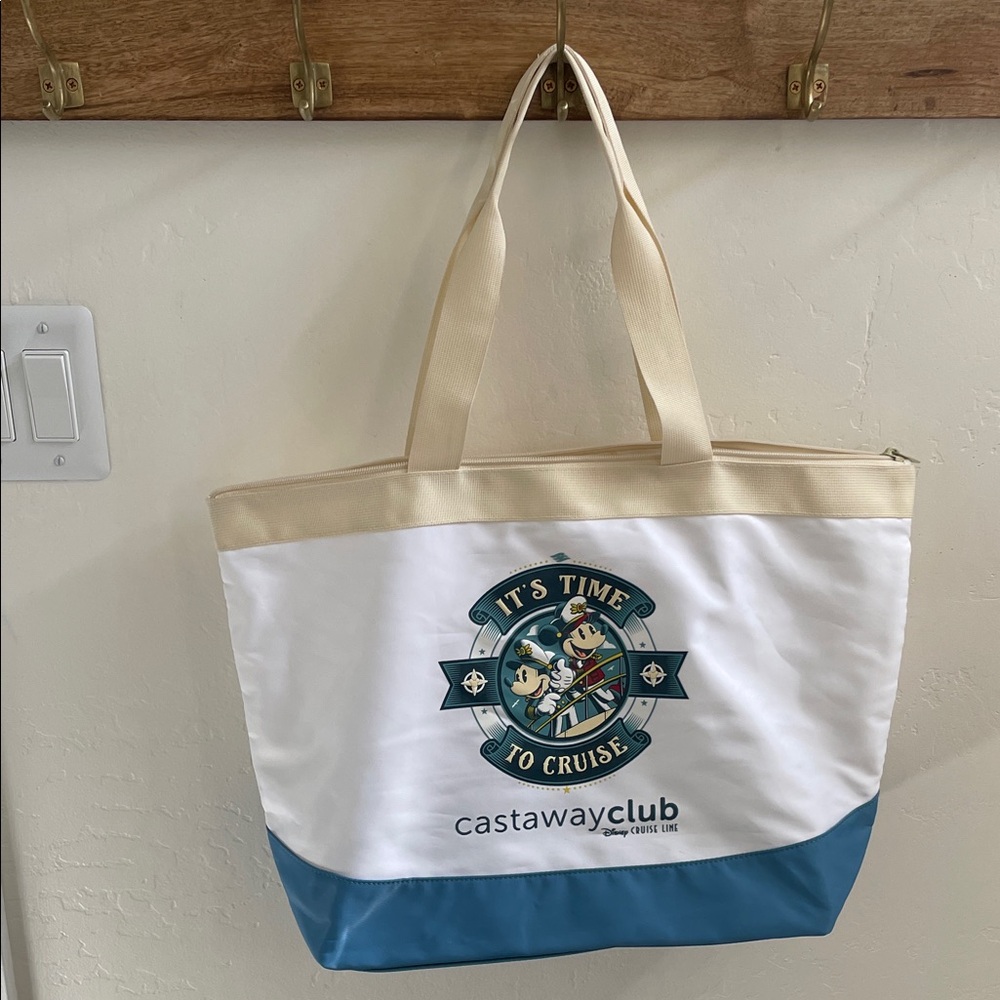 Castaway Club Cream and Blue Tote Bag and 4 lanyards!